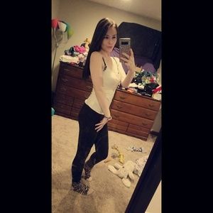 Meet your Posher, Meagan